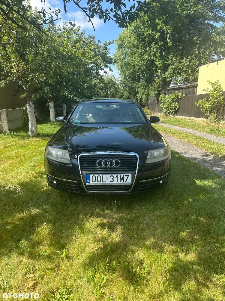 Audi A6 Avant 2.4 - 2