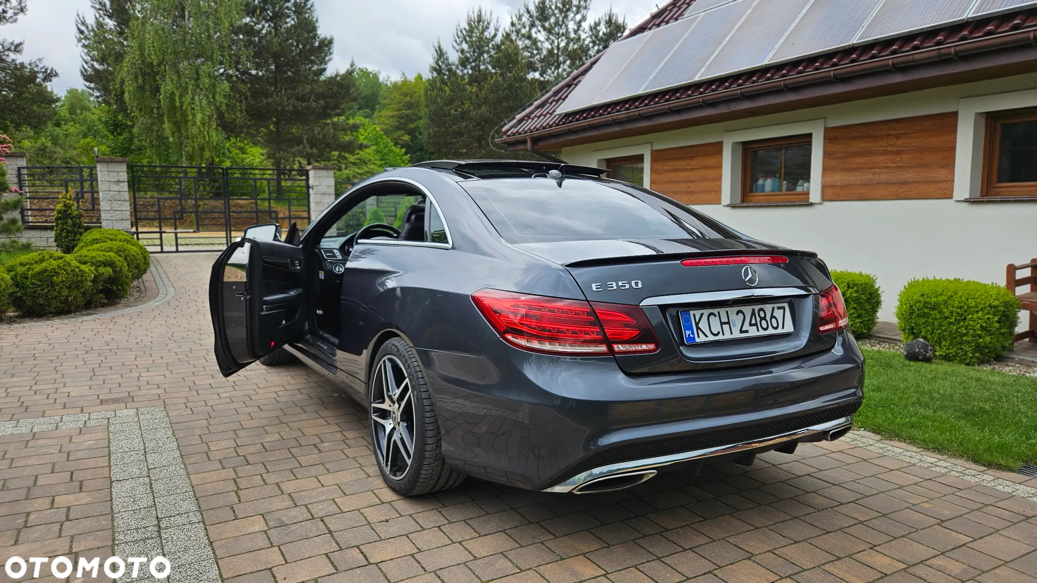 Mercedes-Benz Klasa E 350 Coupe 7G-TRONIC - 31