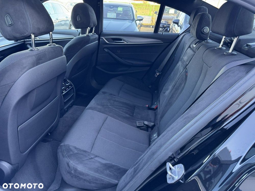 BMW Seria 5 520i M Sport sport - 16