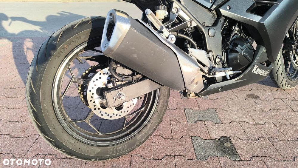 Kawasaki Ninja 300 ABS - 7