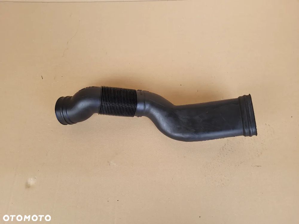 KANAŁ WLOTU POWIETRZA LEWY PRAWY  MERCEDES GL ML 164 - 4