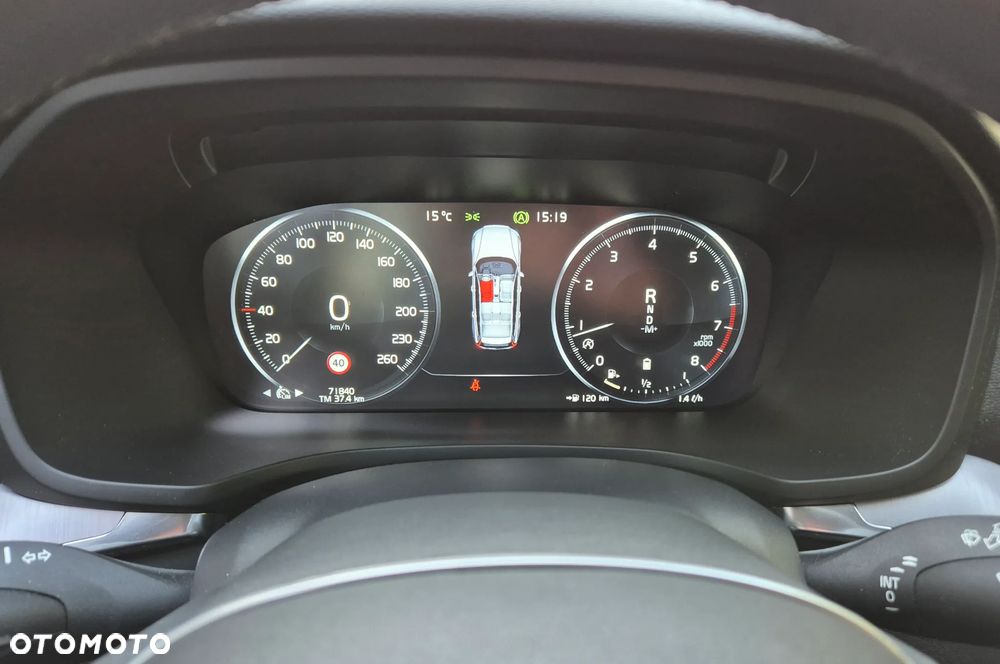 Volvo V60 B3 B Momentum - 8