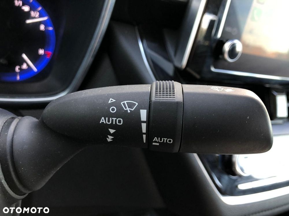 Toyota Corolla 1.5 Comfort MS - 29