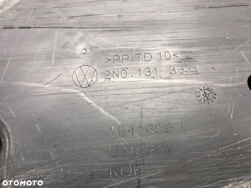 OSŁONA PODWOZIA ŚRODKOWA  MAN TGE Autobus 2017 - 2022 2.0 TDI 130 kW [177 KM] olej napędowy 2017 - 6