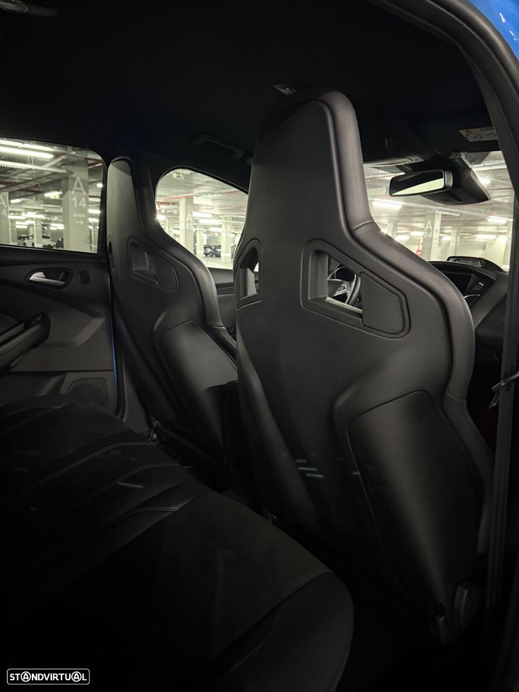 Ford Focus - 15