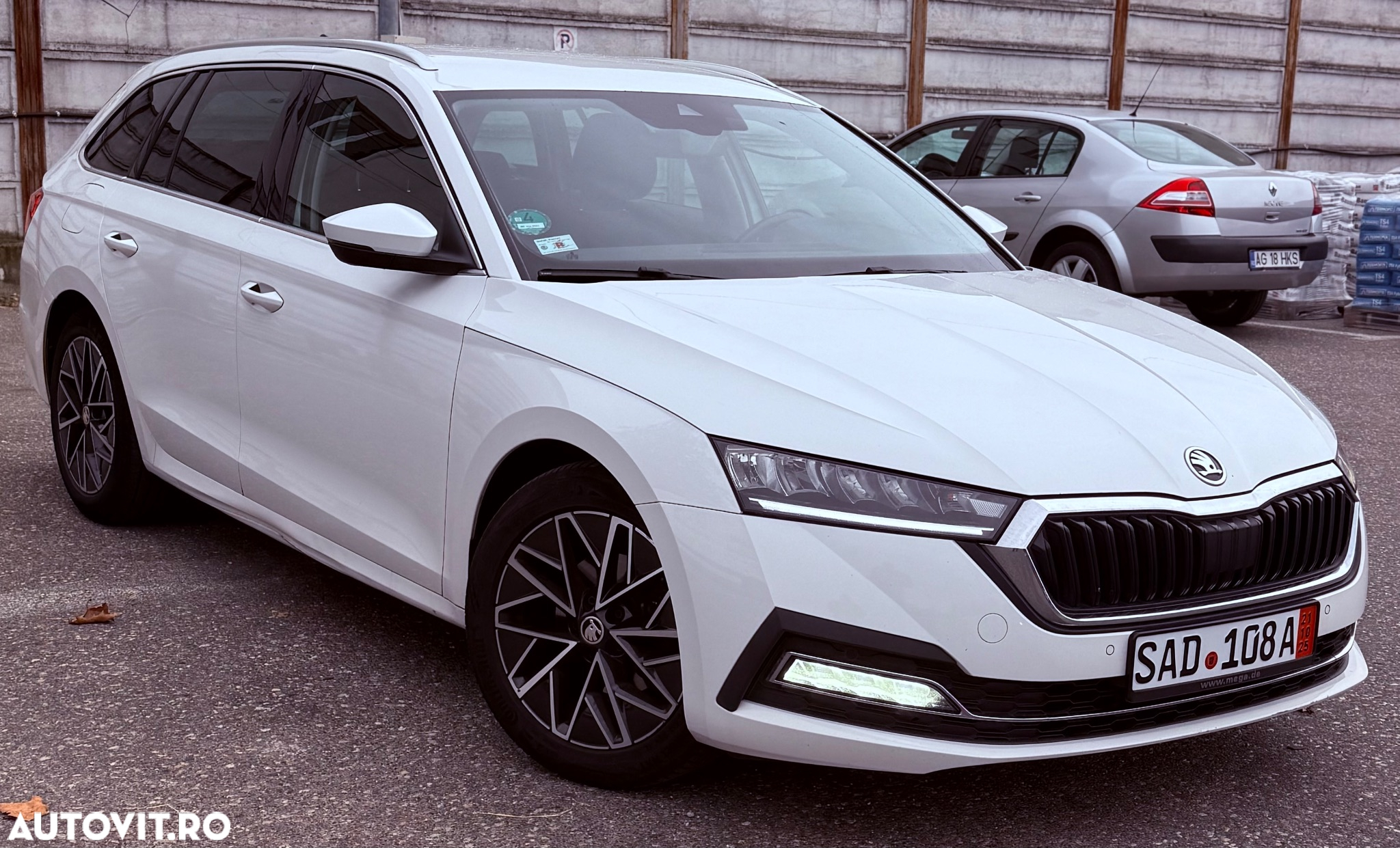 Skoda Octavia 2.0 TDI 150 CP DSG Sportline - 2