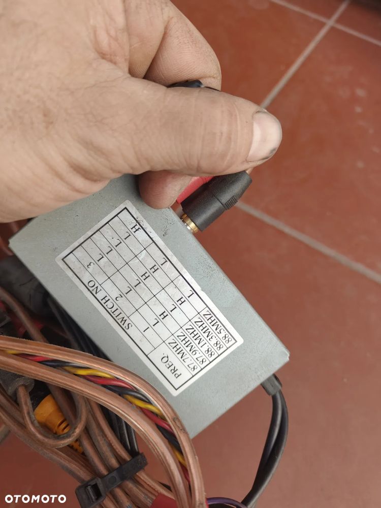 MERCEDES W211 Zagłówki Z Monitorami Zagłówek SKÓRZANY Fotela - 11