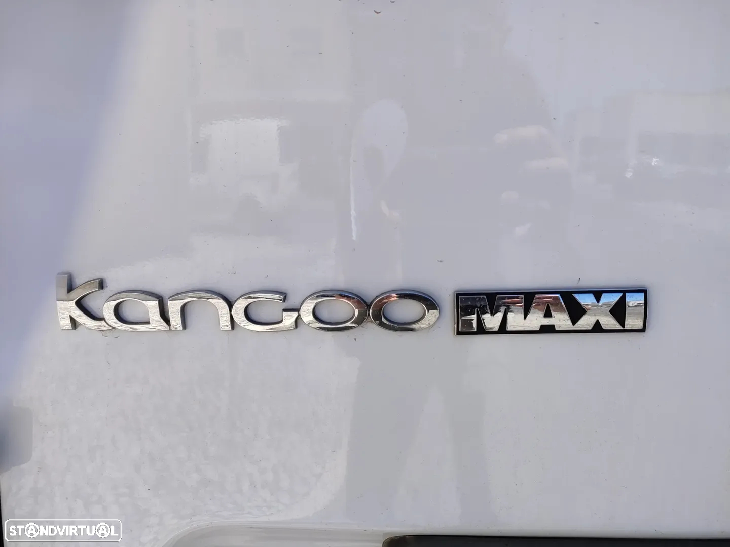 Renault Kangoo 1.5 Dci Maxi 3 Lug Fibrada - 10
