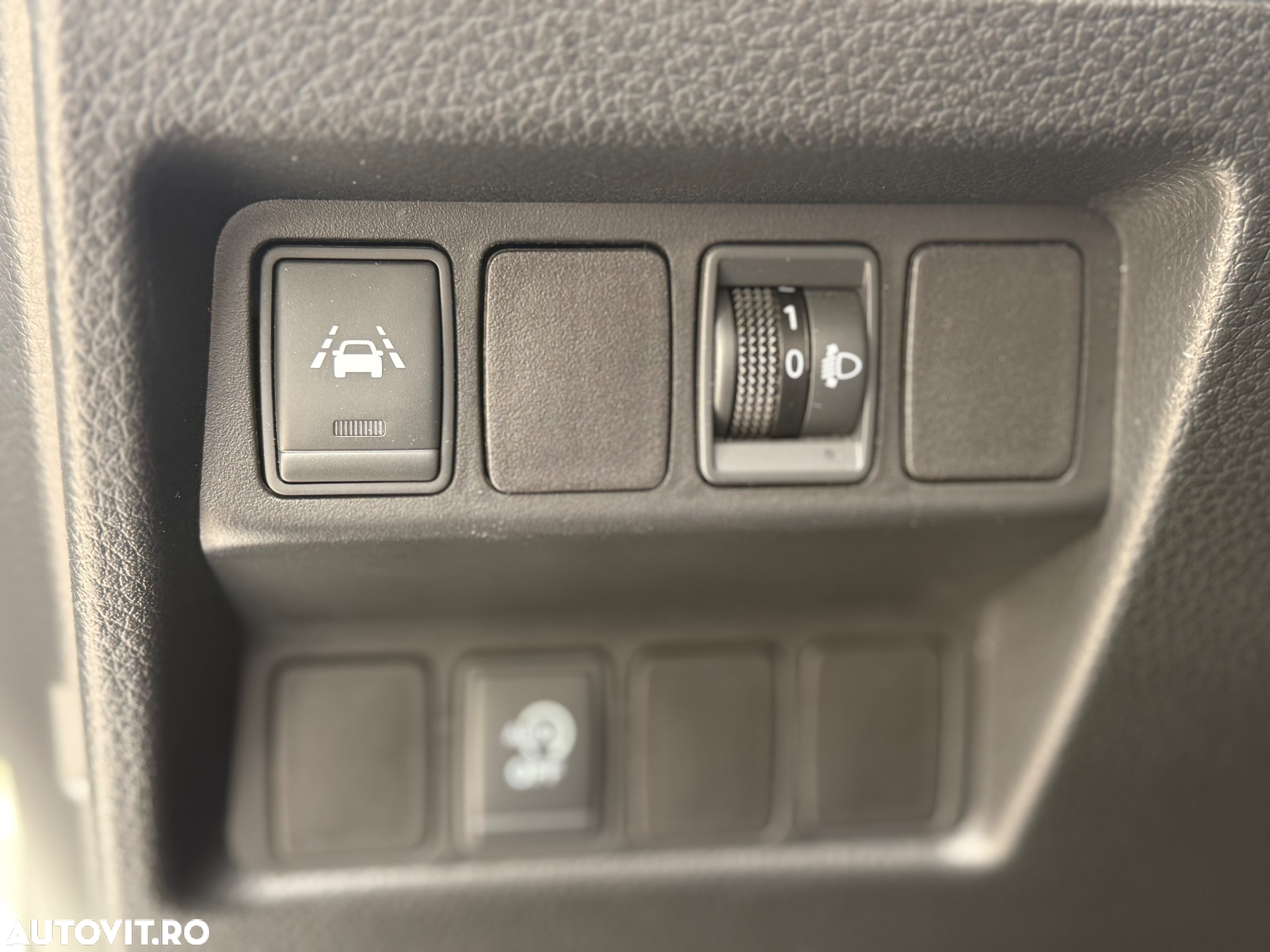 Nissan Qashqai 1.5 DCI Start/Stop Tekna - 16