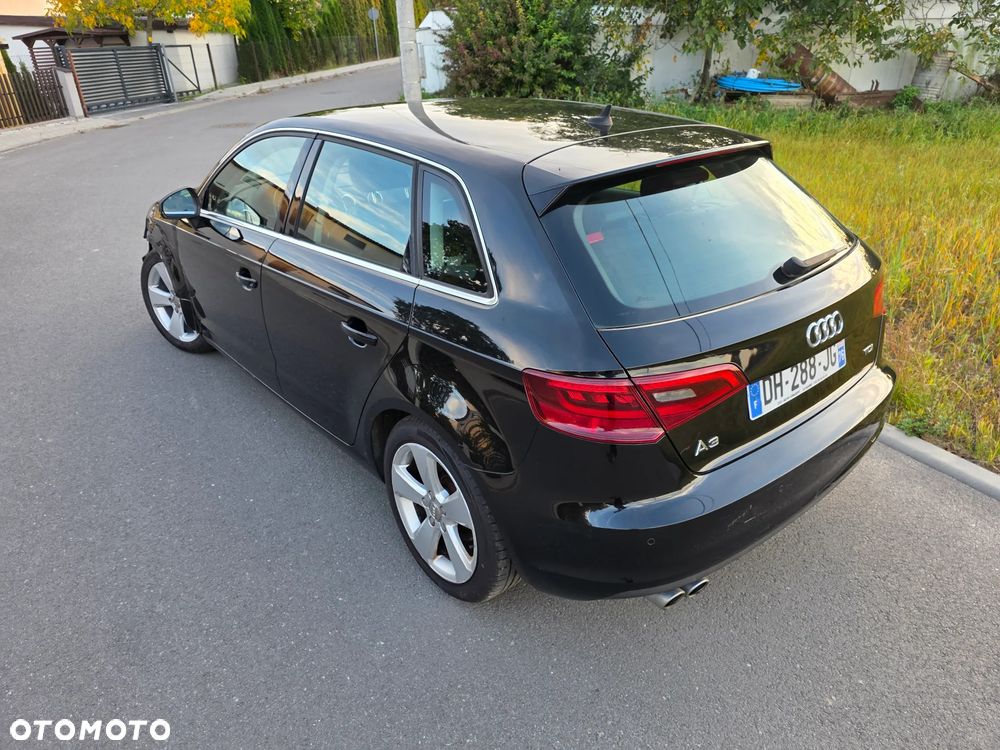 Audi A3 Sportback - 4