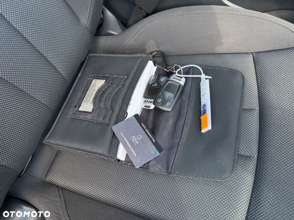 Audi A4 Limousine 35 TDI S tronic - 35