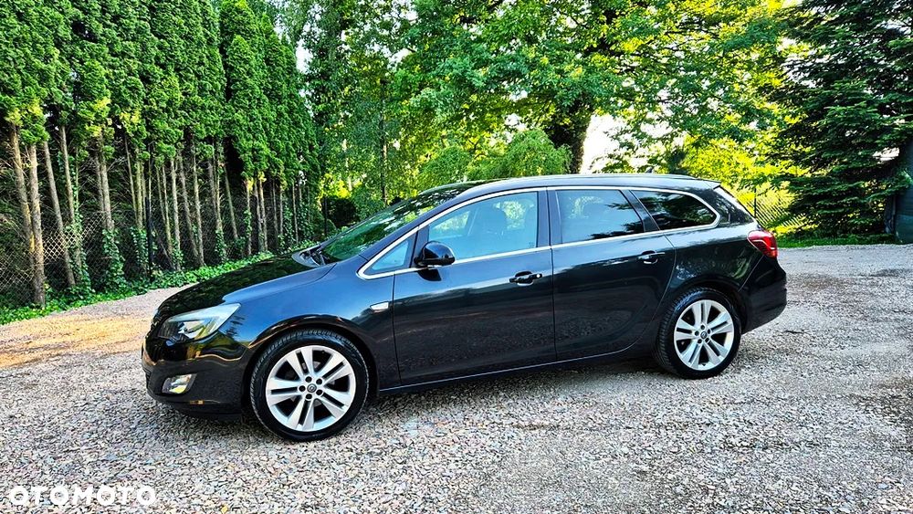 Opel Astra 1.4 T Cosmo EU6 - 22