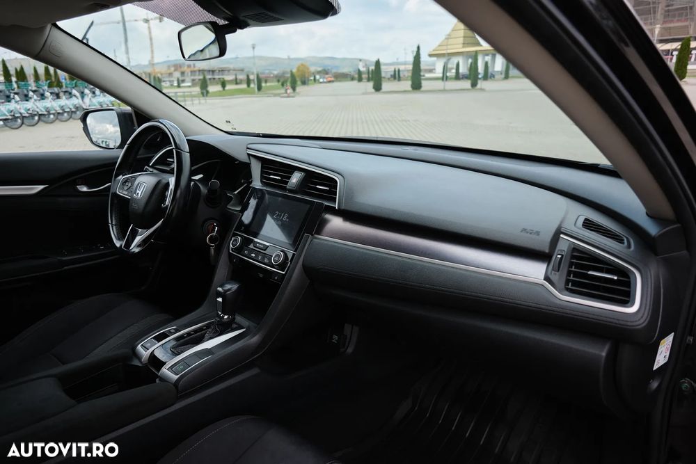 Honda Civic 1.5 VTEC Turbo CVT Prestige - 14