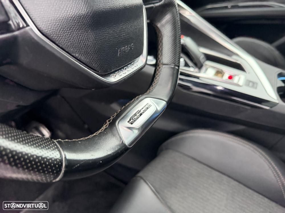 Peugeot 3008 1.6 BlueHDi GT Line Grip Control EAT6 - 18