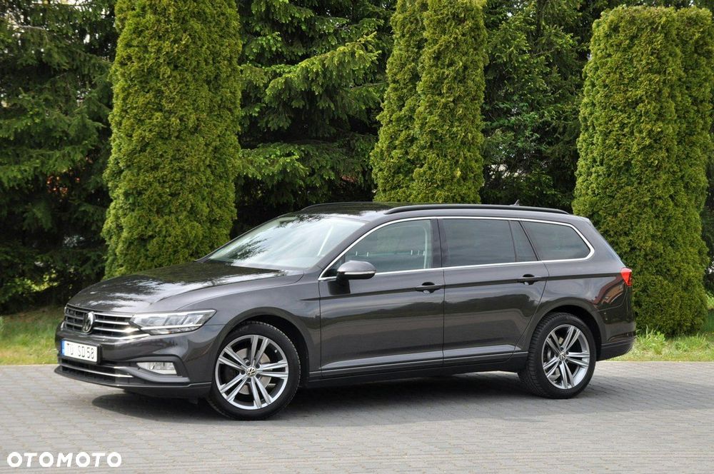 Volkswagen Passat Variant - 11