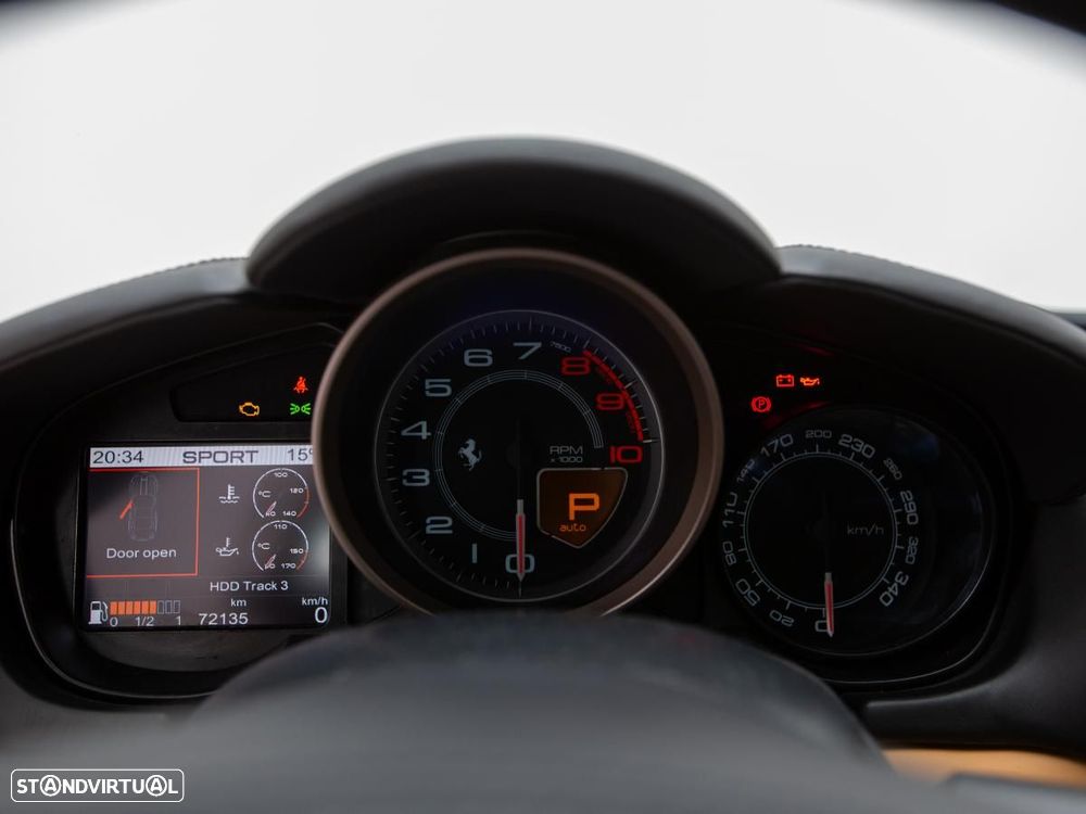 Ferrari California - 34