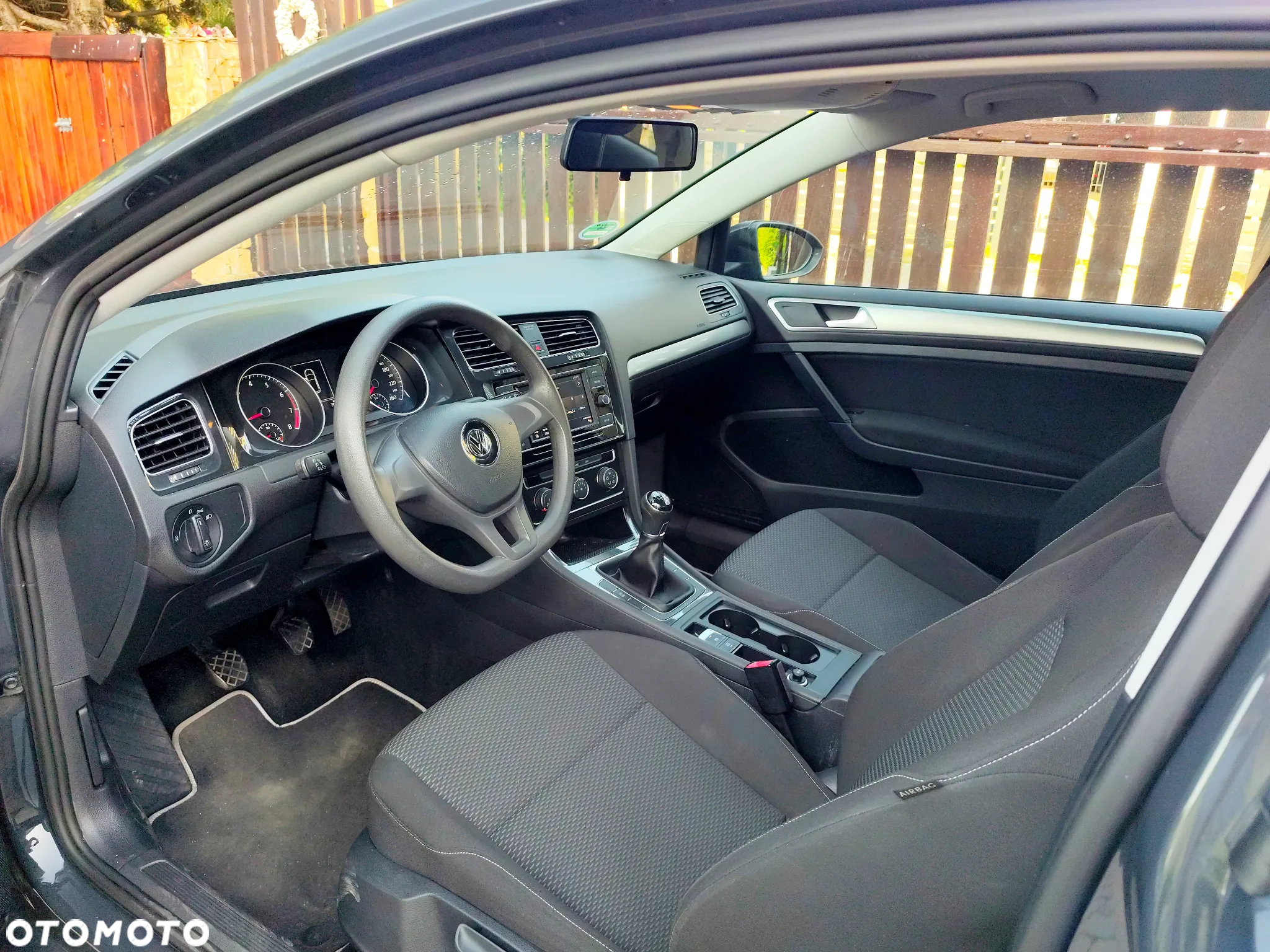 Volkswagen Golf VII 1.0 TSI BMT Trendline - 6
