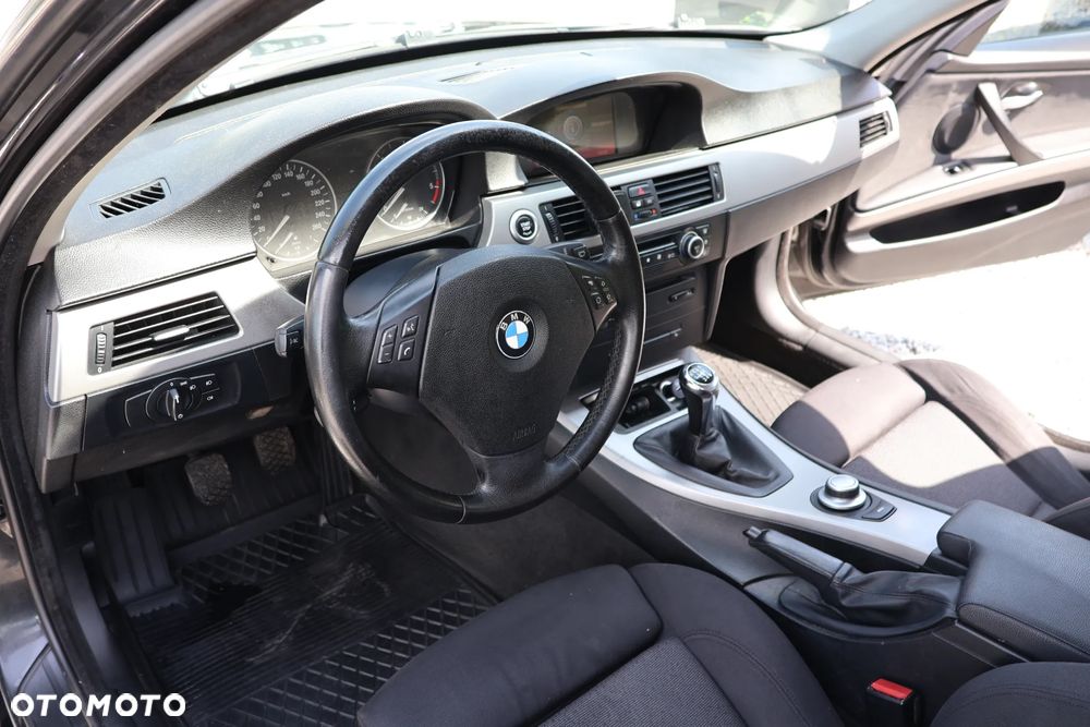 BMW Seria 3 320d Edition Lifestyle - 7