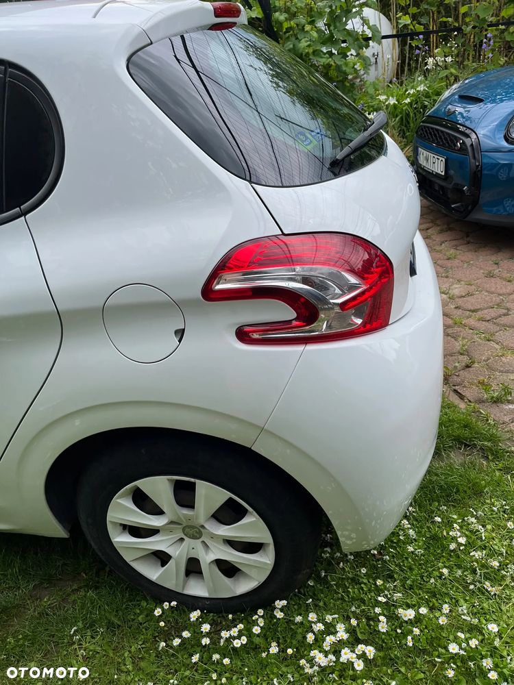 Peugeot 208 1.0 VTi Access - 24