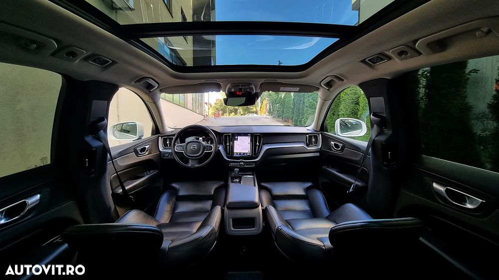 Volvo XC 60 Recharge T6 Twin Engine eAWD Inscription Expression - 29
