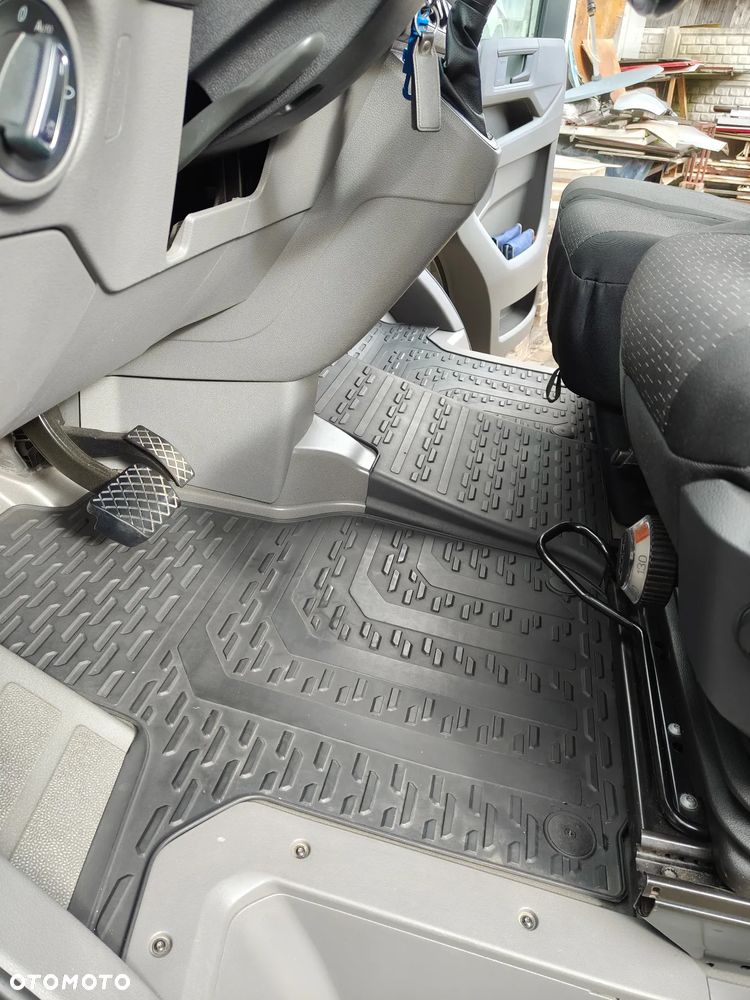 Volkswagen Crafter - 15