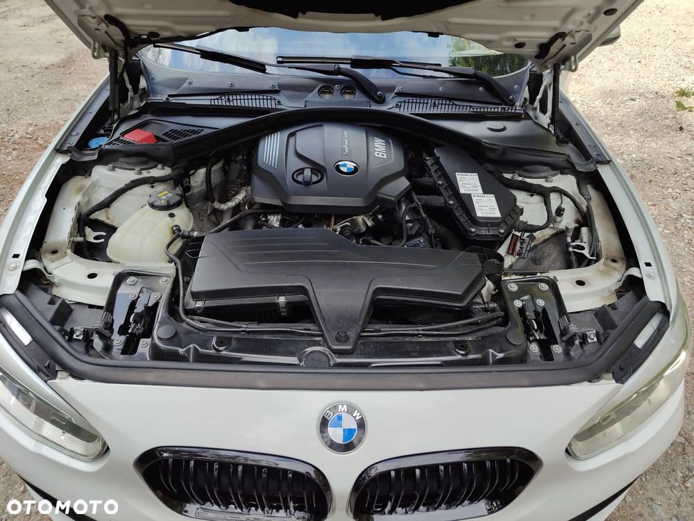 BMW Seria 1 116d Sport Line Shadow - 25