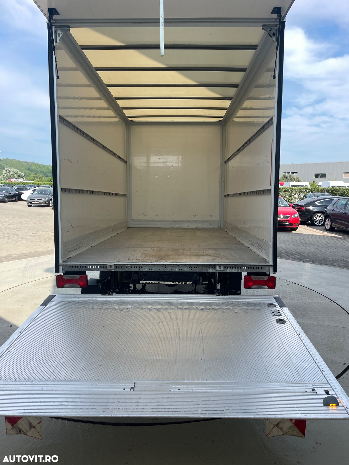 Iveco Daily 35S16 KOFFER LIFT - 16