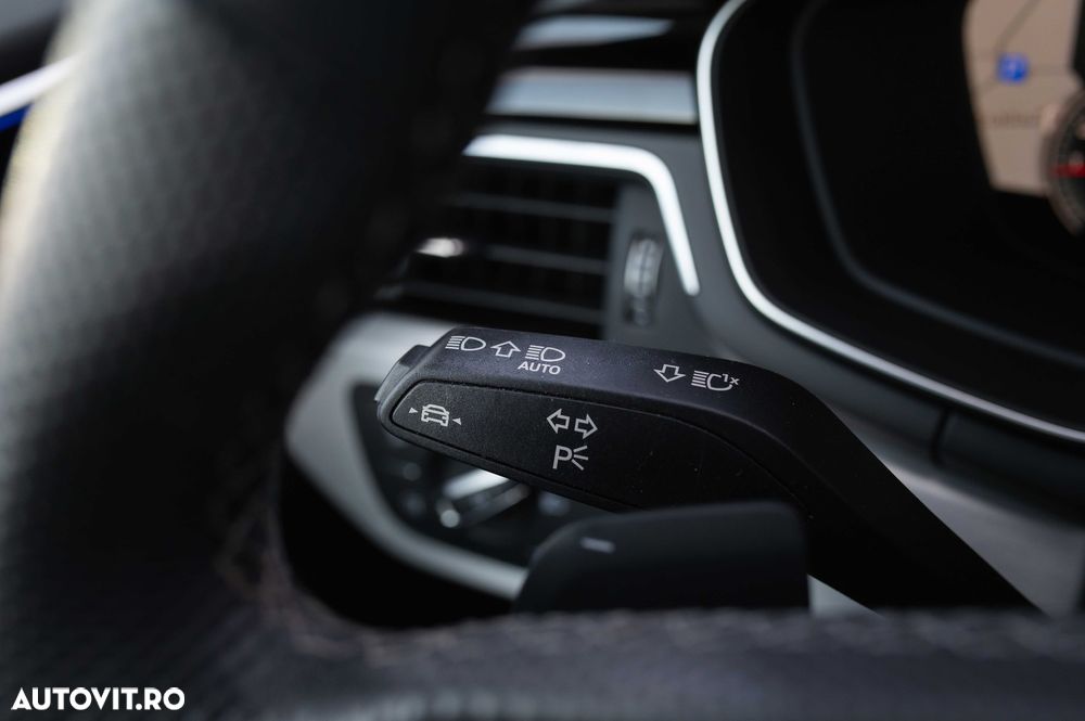 Audi A5 Cabrio 40 TFSI quattro S tronic S line - 15