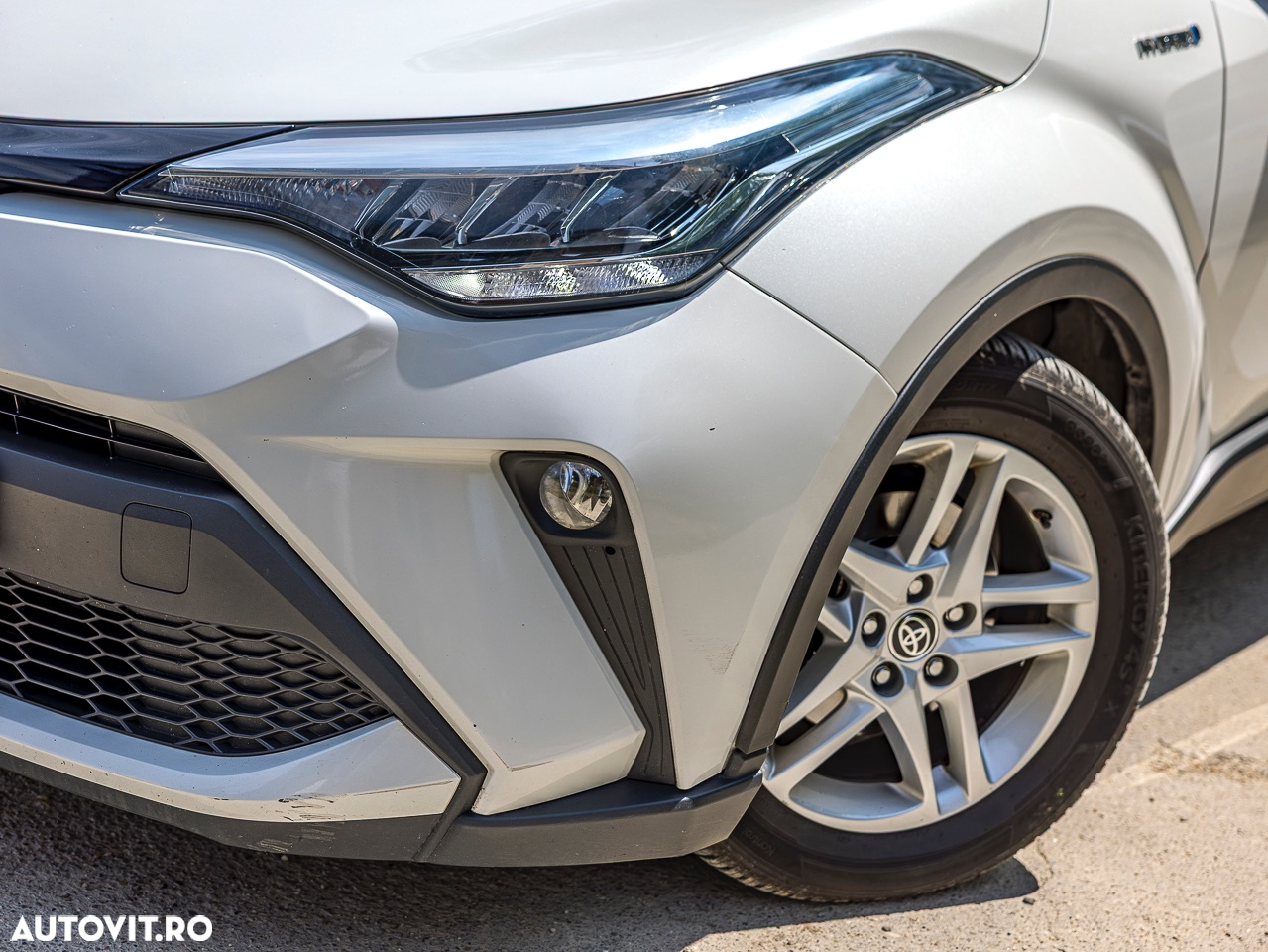 Toyota C-HR 1.8 HEV 140 CP 4x2 CVT Active - 28