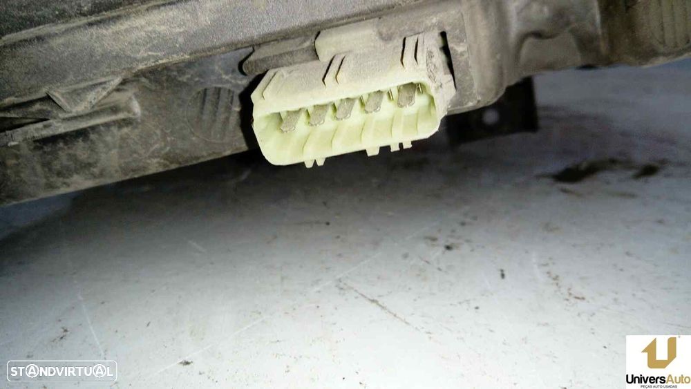 FAROL ESQUERDO CITROEN XANTIA 1998 - - 1