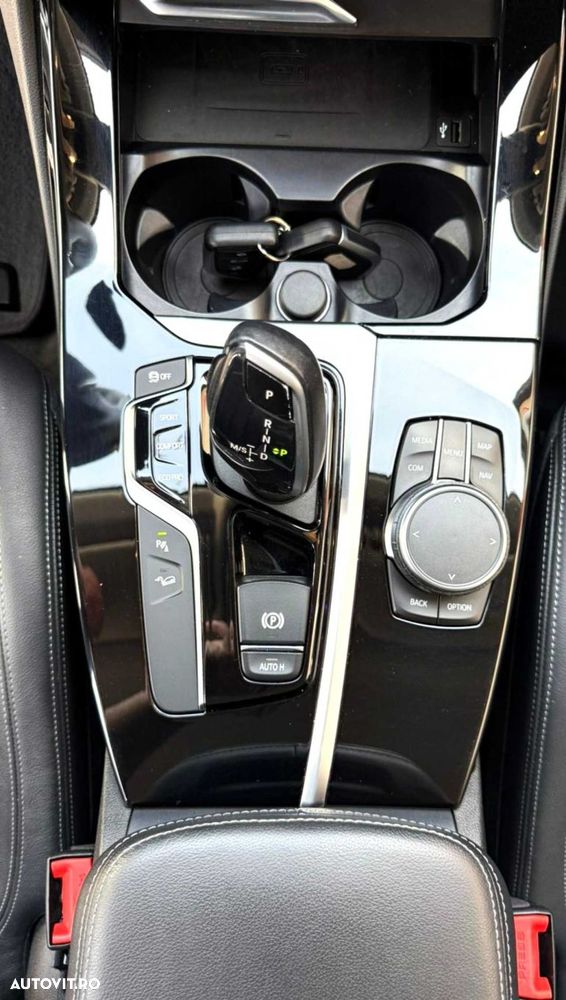 BMW X3 xDrive20d AT xLine - 27