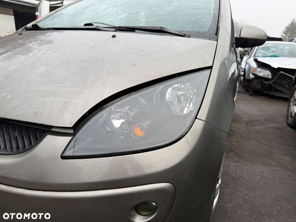 KOMPLET LAMPY PRZEDNIE MITSUBISHI COLT VI 3D - 2