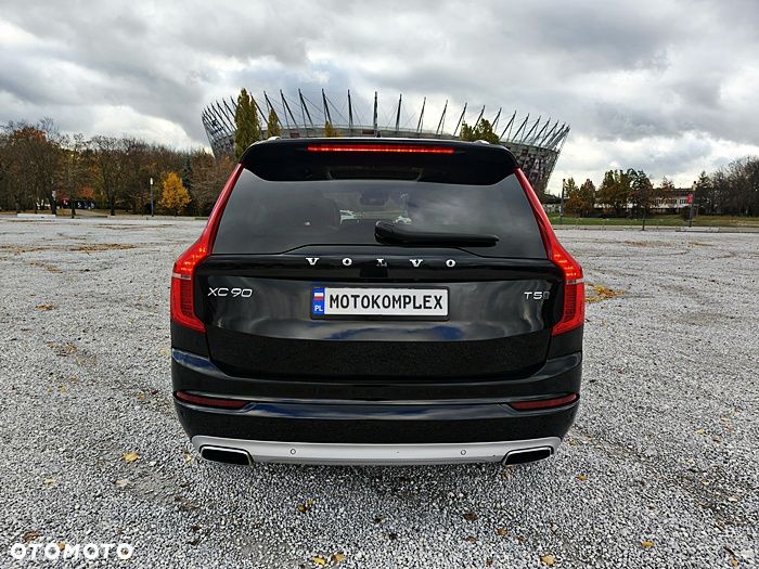 Volvo XC 90 T5 AWD Momentum 7os - 10