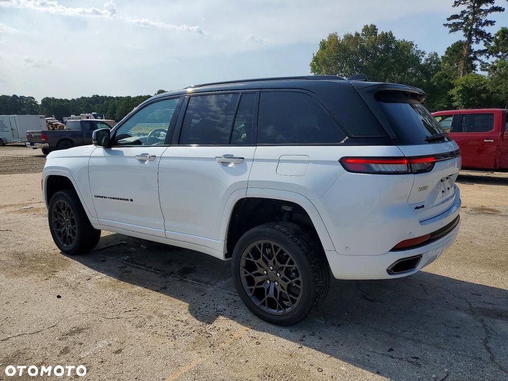 Jeep Grand Cherokee - 3