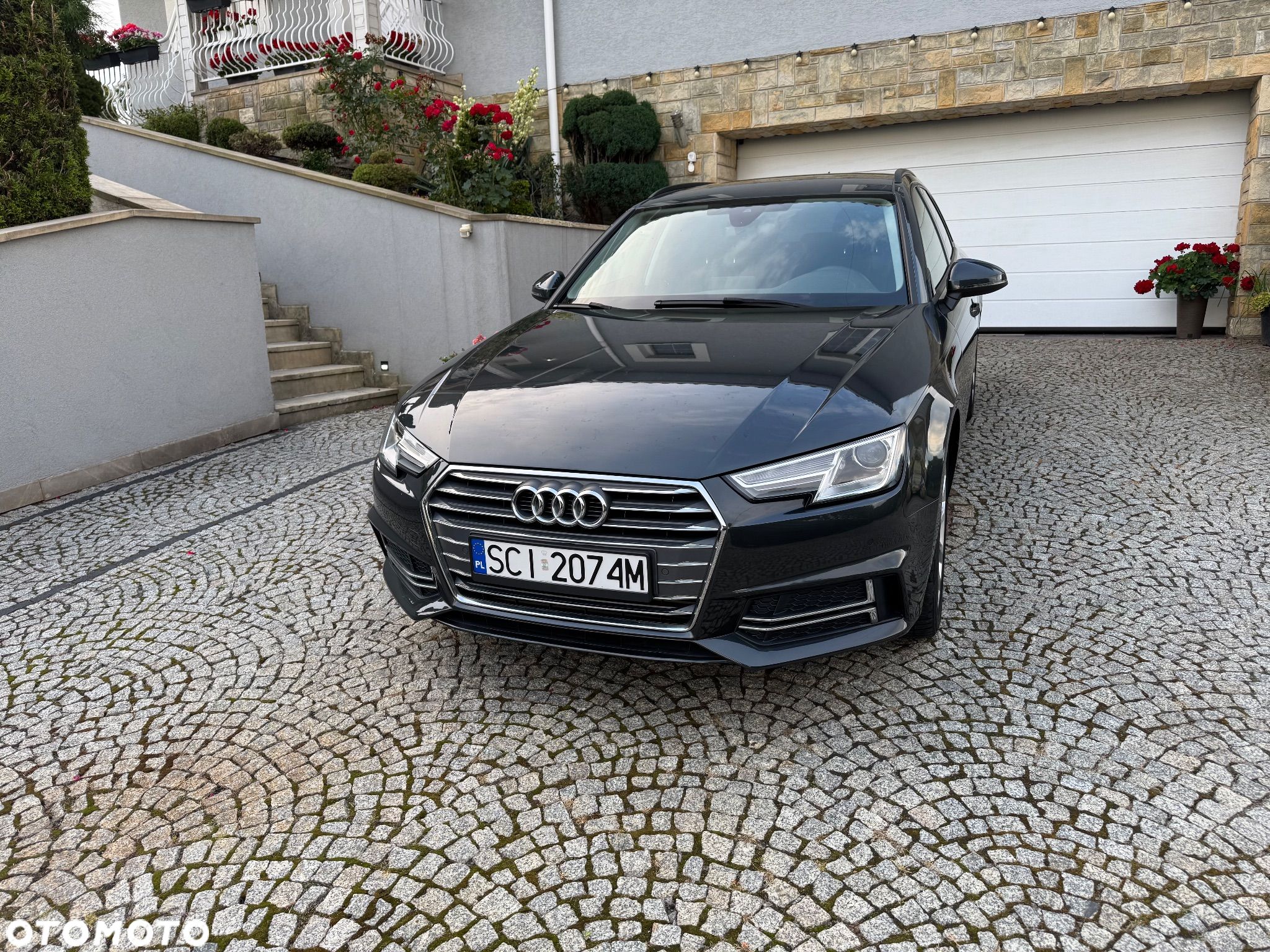 Audi A4 35 TFSI S tronic - 1