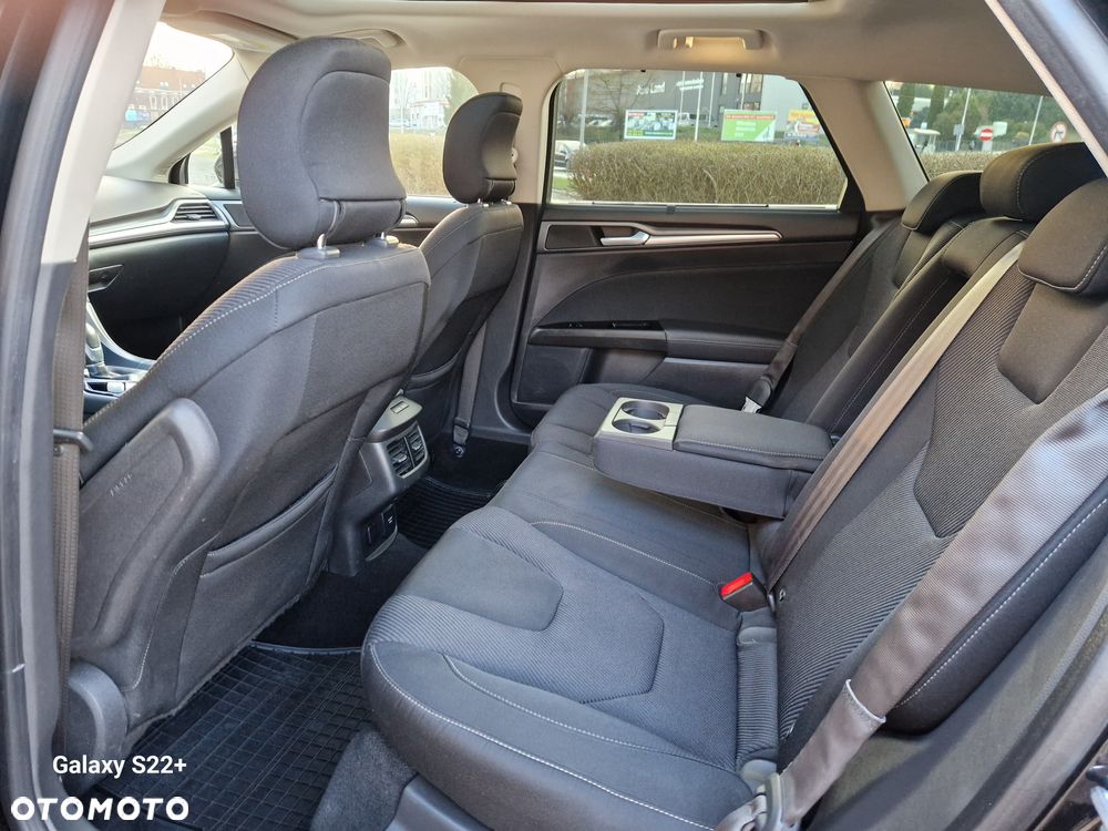 Ford Mondeo Turnier 2.0 EcoBoost Start-Stopp Autom Titanium - 10