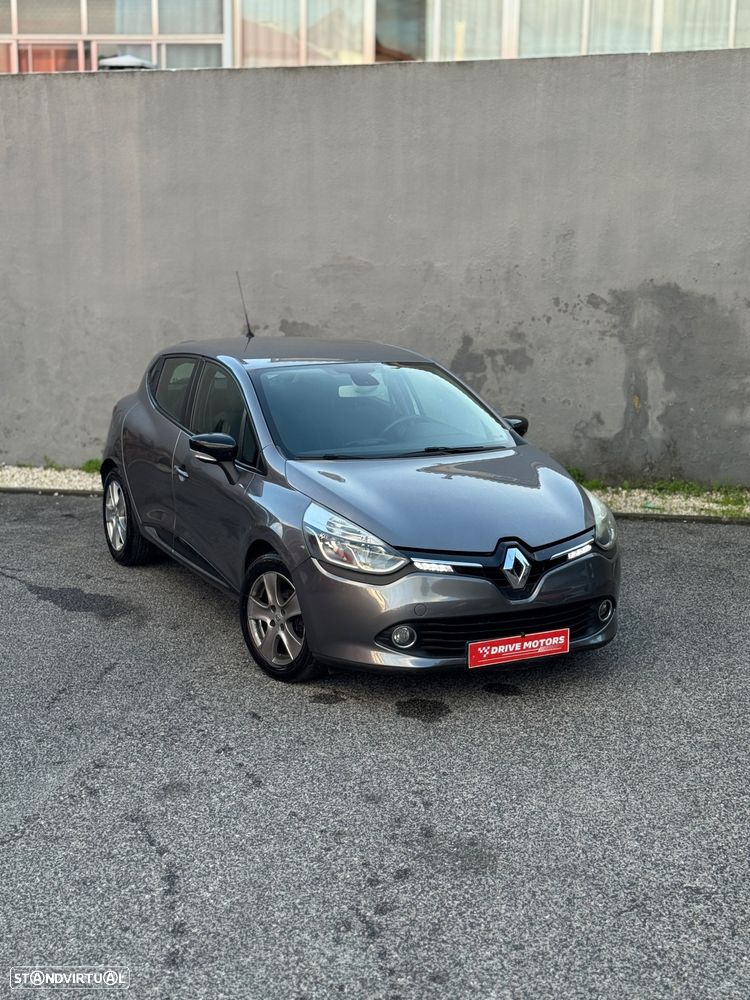 Renault Clio 0.9 TCE Dynamique S - 1