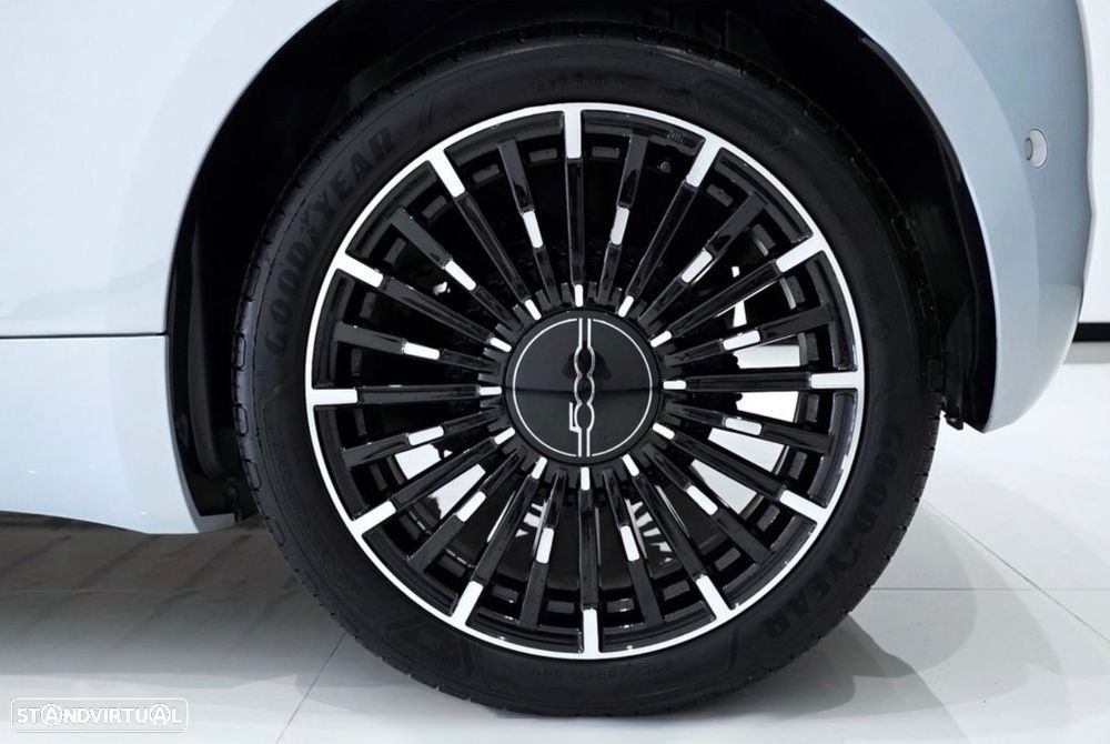 Fiat 500e La Prima by Bocelli - 34