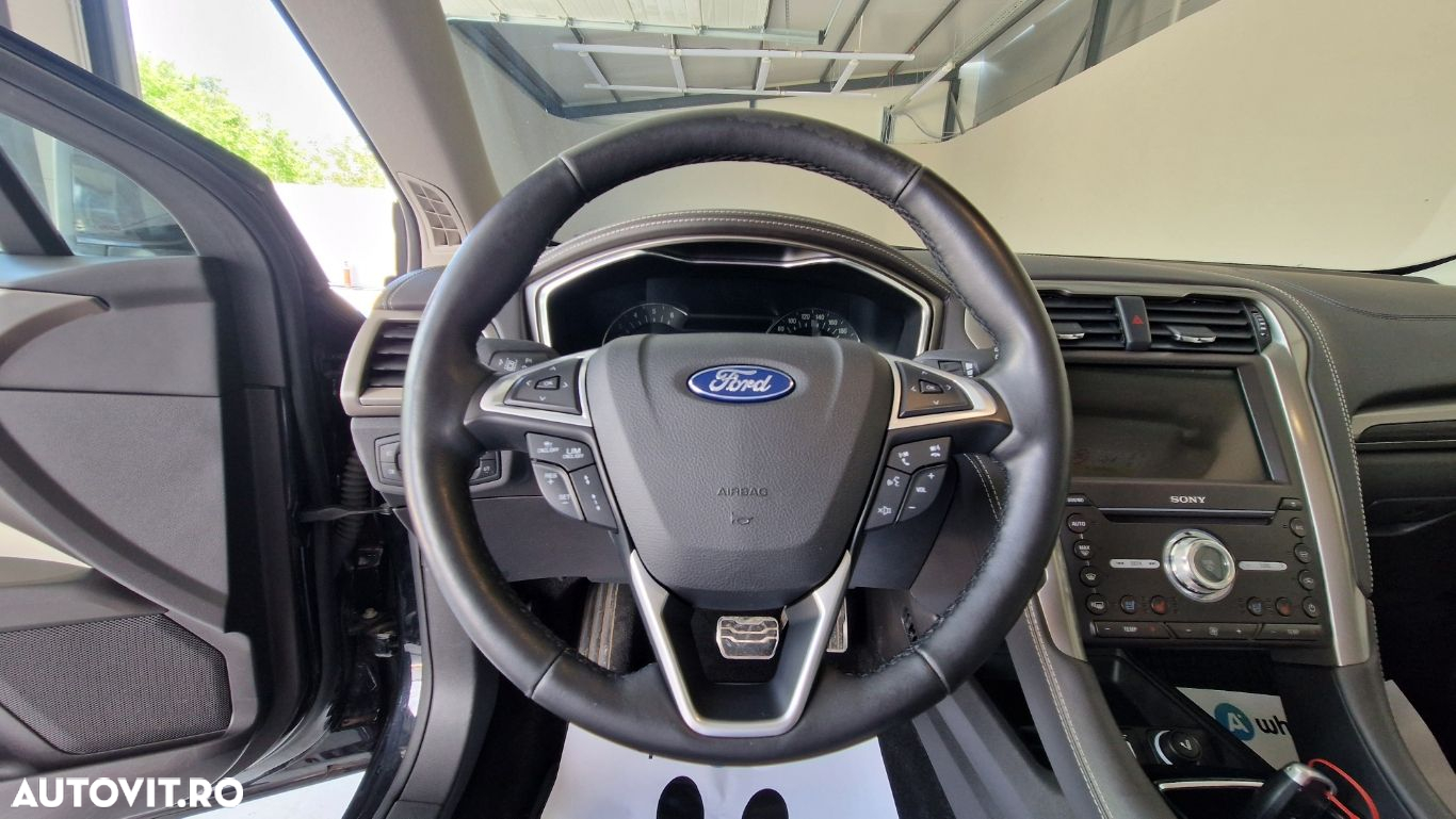 Ford Mondeo 2.0 TDCi Aut. AWD Vignale - 14