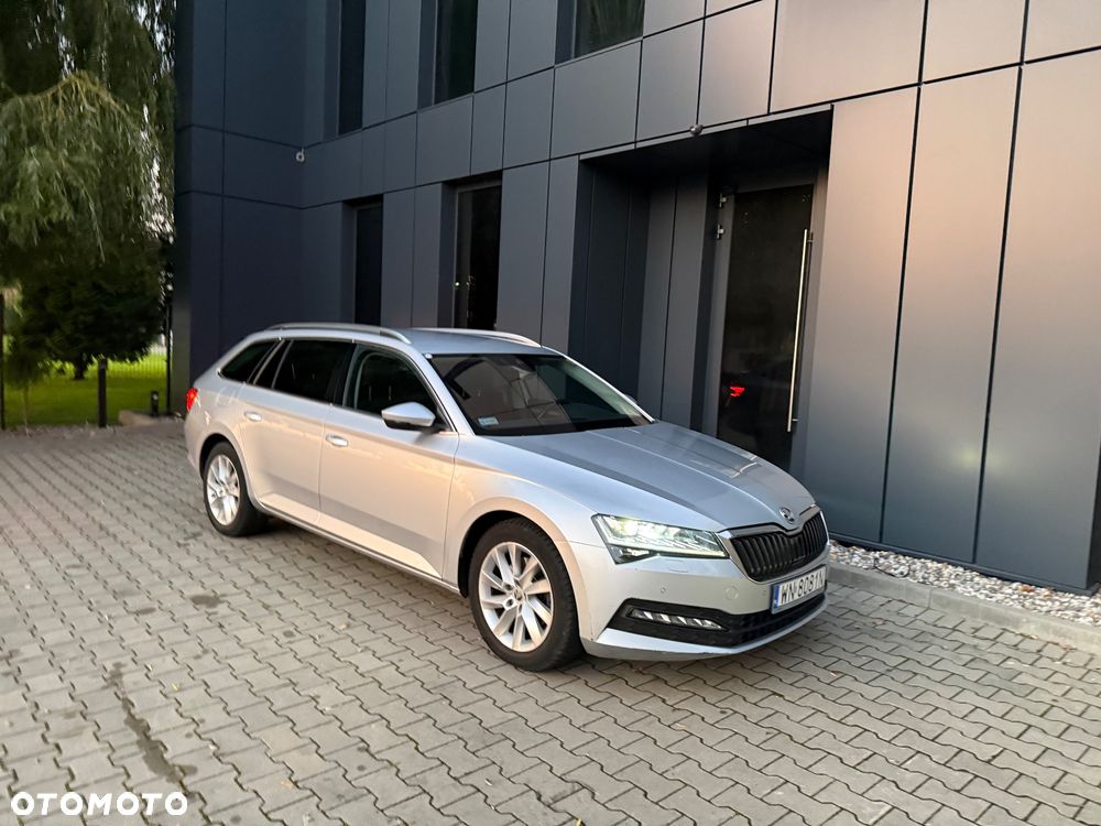 Skoda Superb 2.0 TDI SCR Ambition - 12
