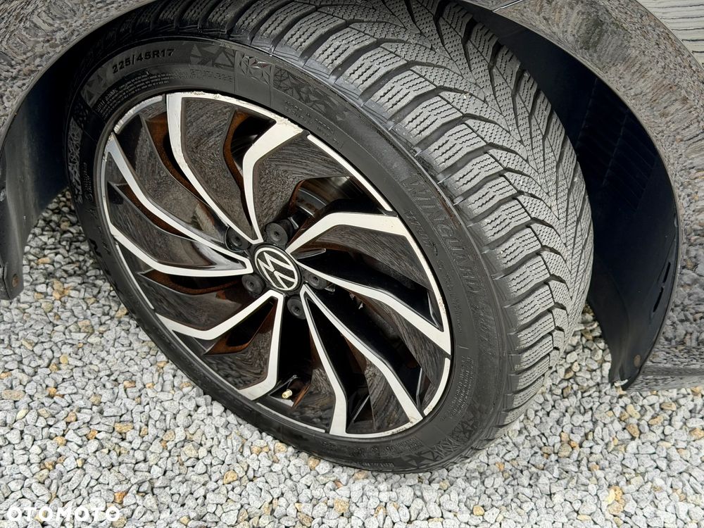 Volkswagen Golf 1.5 eTSI EVO Style DSG - 37
