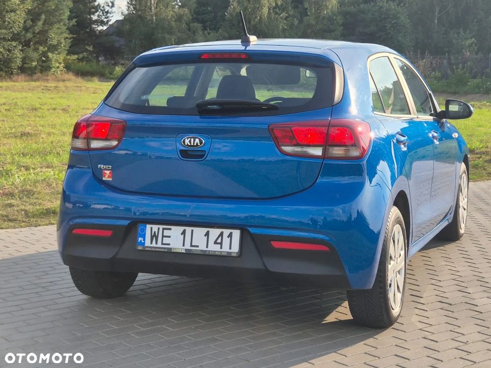 Kia Rio 1.2 M - 19