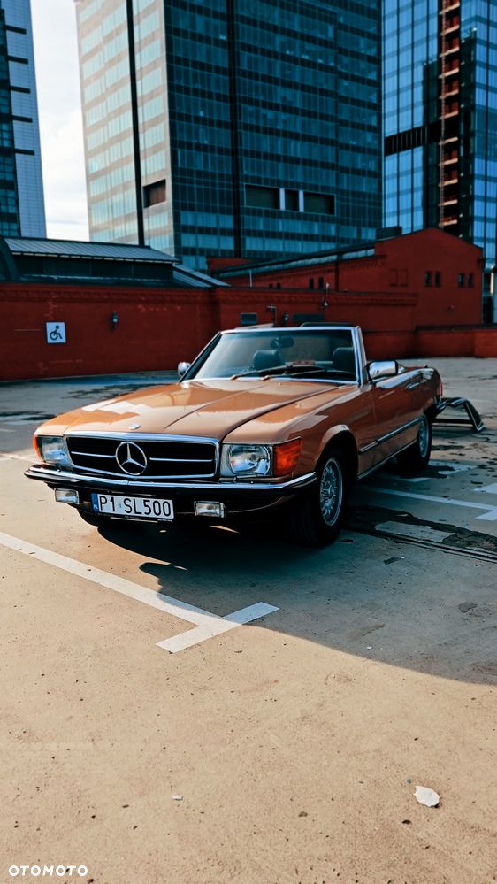 Mercedes-Benz SL - 13