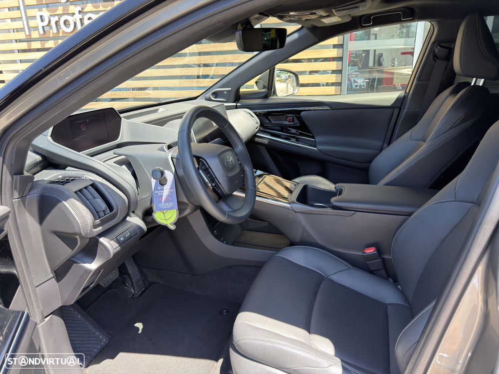 Toyota bZ4X 71,4 kWh Lounge - 6