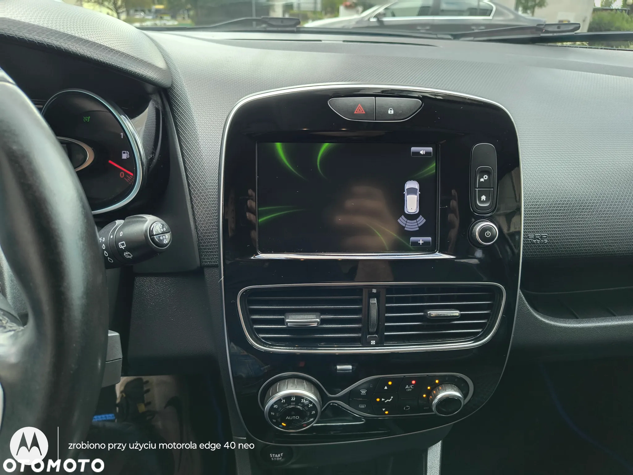 Renault Clio 1.2 Enegry TCe Limited 2018 EDC - 20