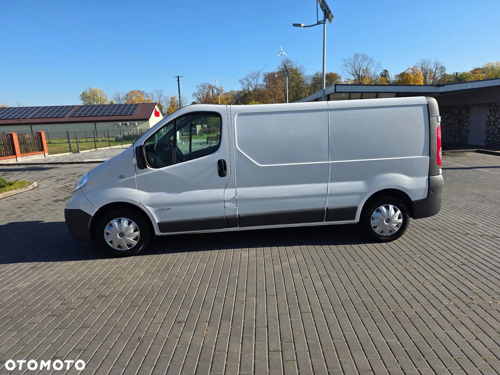 Renault Trafic - 19