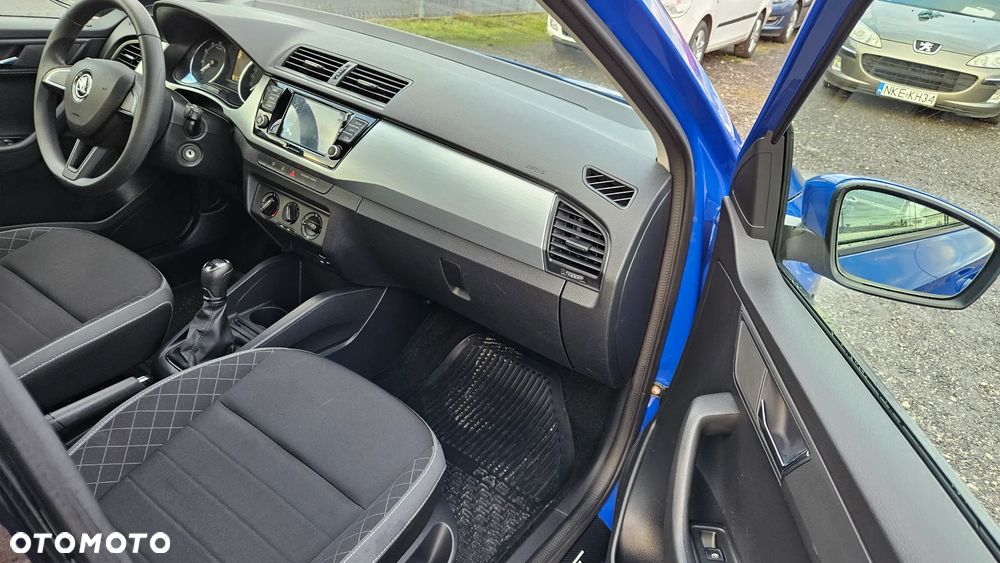Skoda Fabia 1.0 TSI Ambition - 10