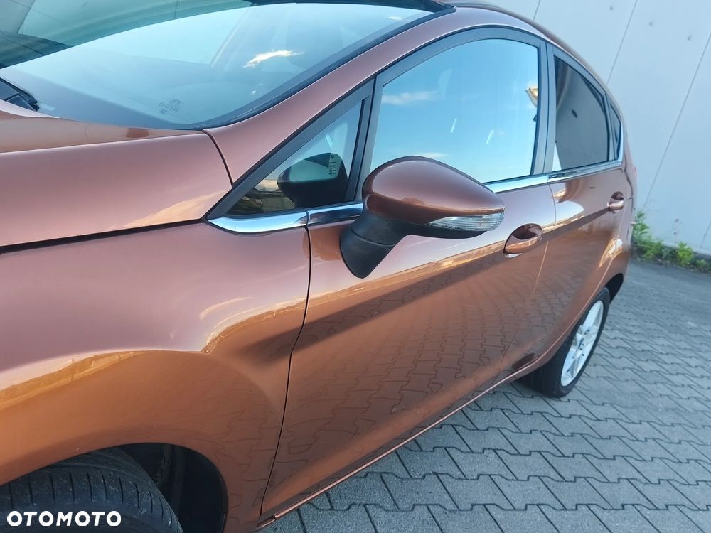 Ford Fiesta 1.0 EcoBoost Titanium - 12