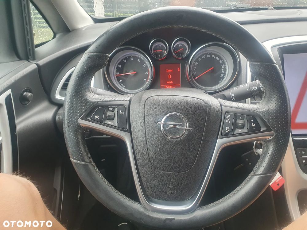 Opel Astra 1.4 T Cosmo - 20