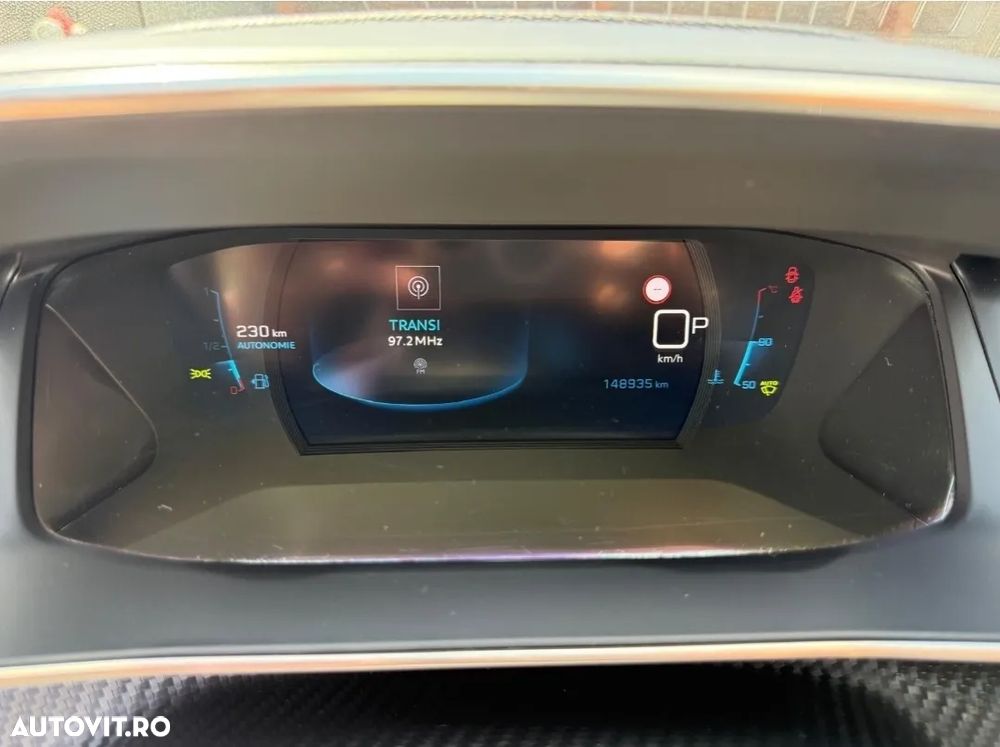 Peugeot 2008 - 14